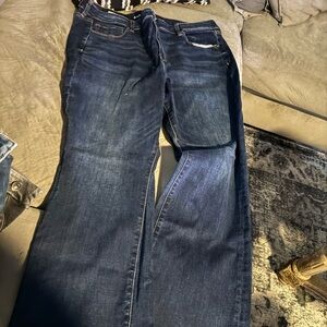 American Eagle Outfitters Women's Relaxed Blue Jeans